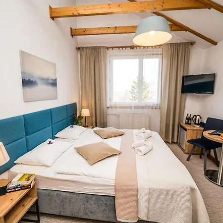 아파트호텔 Ariston 4*