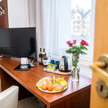 Aparthotel Ariston 3*
