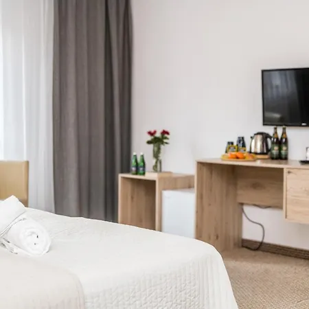 Ariston شقة فندقية