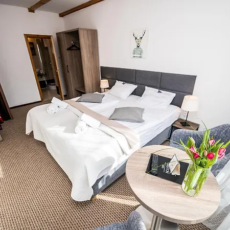 Ariston 公寓式酒店 3*