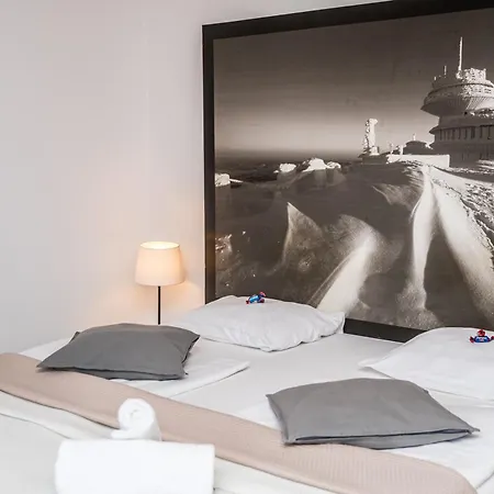 Ariston Aparthotel