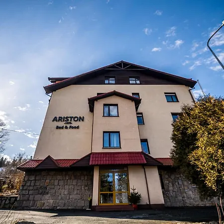 Ariston Aparthotel 3*