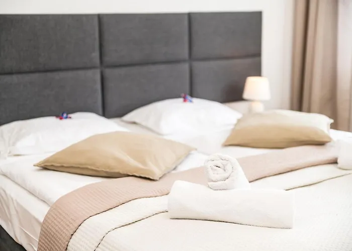 アパートホテル Ariston カルパッチ